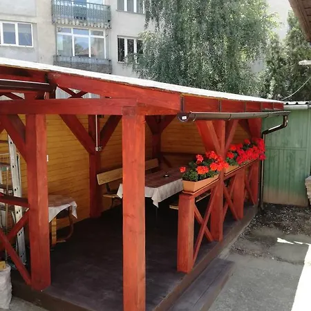 Roza Privatunterkunft *
