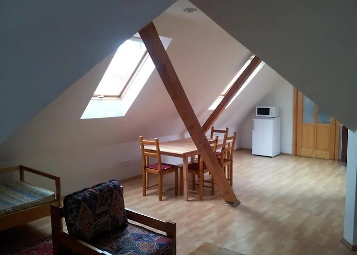 Roza Quarto em Acomodações Particulares *